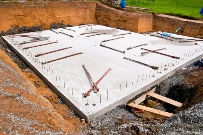 Projeto de radier em Porto Velho: dimensionamento para solos amazônicos